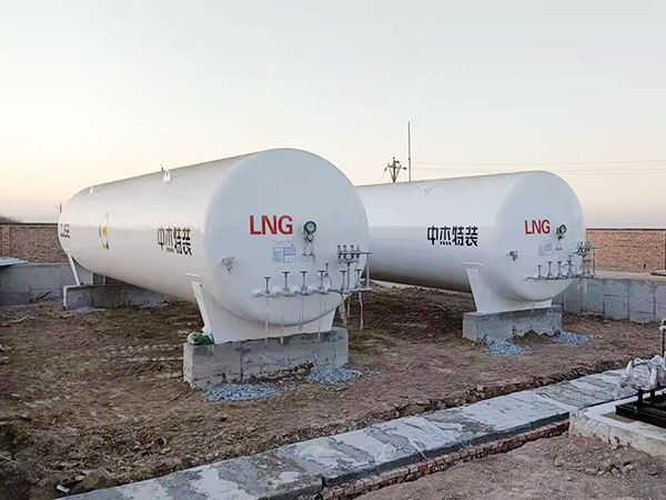 天然氣儲罐.jpg